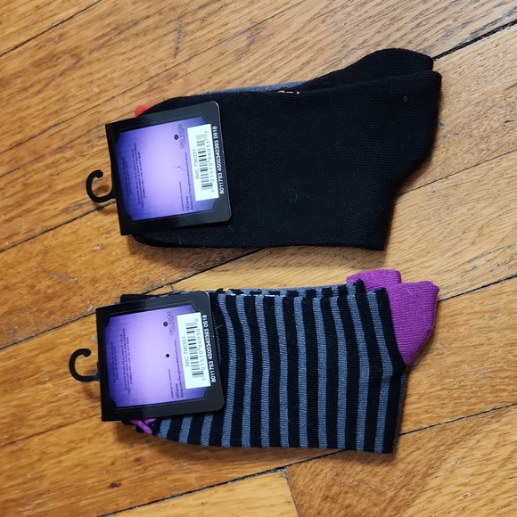 Nightmare Before Christmas Jack and Sally Socks Size 4-10 - Picture 2 of 6